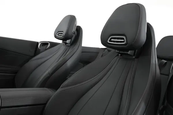 Mercedes-Benz CLE 200 Cabrio 26