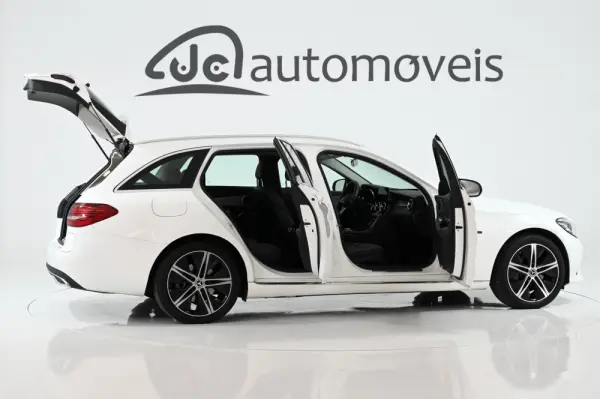 Mercedes-Benz C 300 de Avantgarde 6