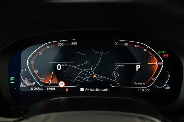 BMW 530 d Line Luxury Auto 23
