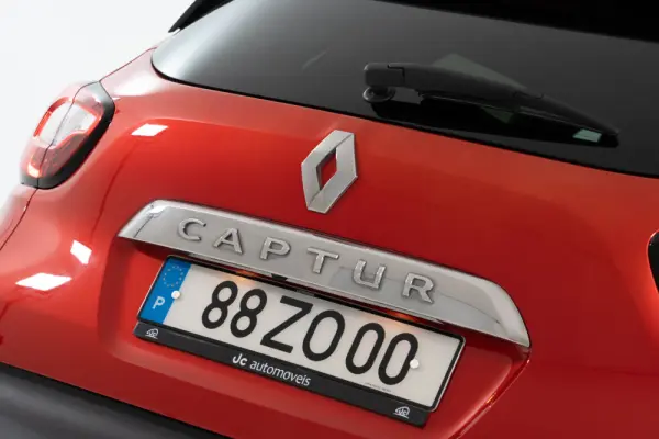 Renault Captur Outro 10