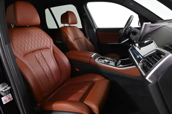 BMW X5 50 e xDrive Edição Desportiva M 4