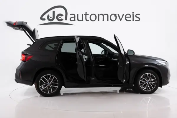 BMW X1 xDrive25e Pack Desportivo M 6