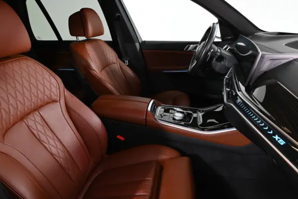 BMW X5 50 e xDrive Edição Desportiva M 21