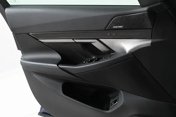 BMW 530 e Pack Desportivo M 37