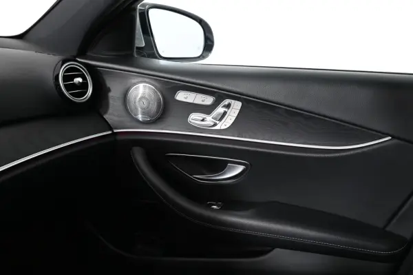 Mercedes-Benz E 400 d 4-Matic All Terrain Avantgarde 20