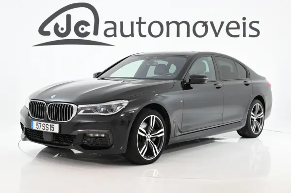 BMW 740 d xDrive Pack M Auto 31