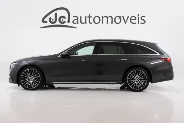 Mercedes-Benz E 300 e AMG Line 7