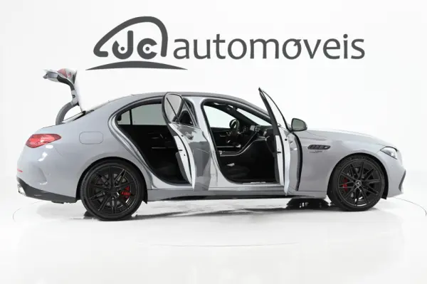Mercedes-Benz C 63 AMG S E Performance 4Matic 5