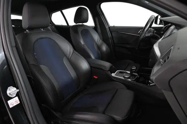 BMW 118 i Corporate Edition Auto 19