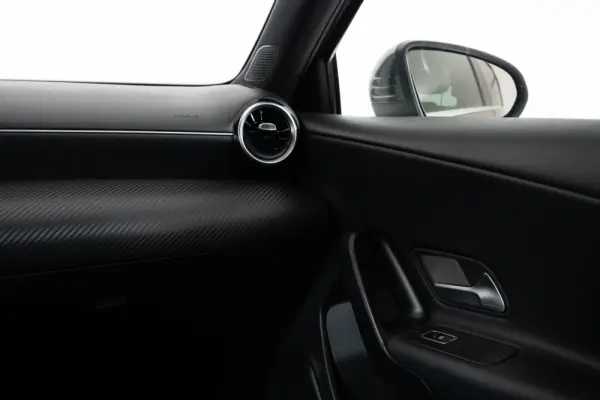 Mercedes-Benz A 160 Style 29