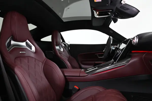 Mercedes-Benz AMG GT 63 Pro 4Matic+ 34