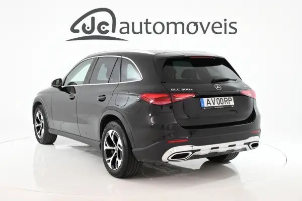 Mercedes-Benz GLC 300 e 4Matic 2