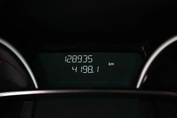 Renault Clio Sport Tourer 0.9 TCE Limited 16