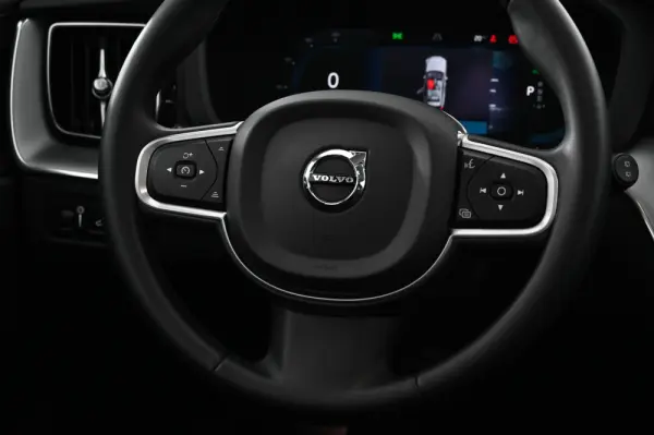 Volvo XC 60 2.0 T6 PHEV Inscription Expression AWD 20