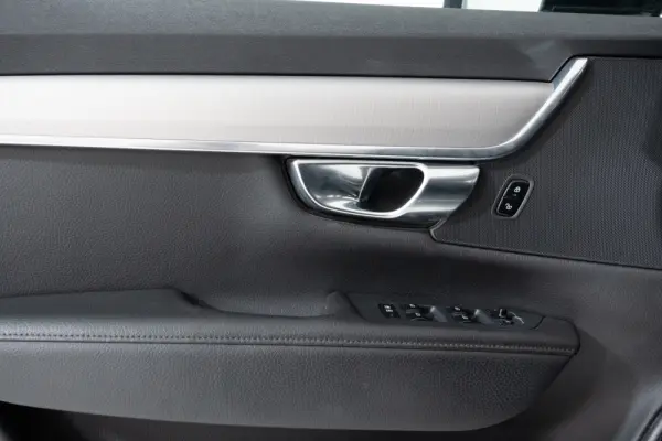 Volvo V90 2.0 T6 PHEV Inscription Expression AWD 29
