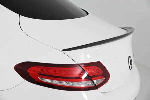 Mercedes-Benz C 220 d AMG Line 11