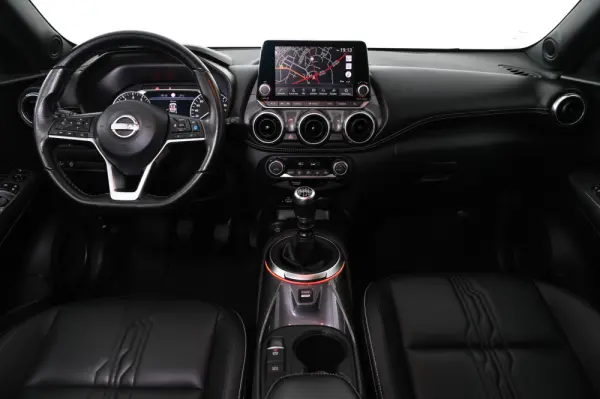 Nissan Juke 1.0 DIG-T Tekna 3