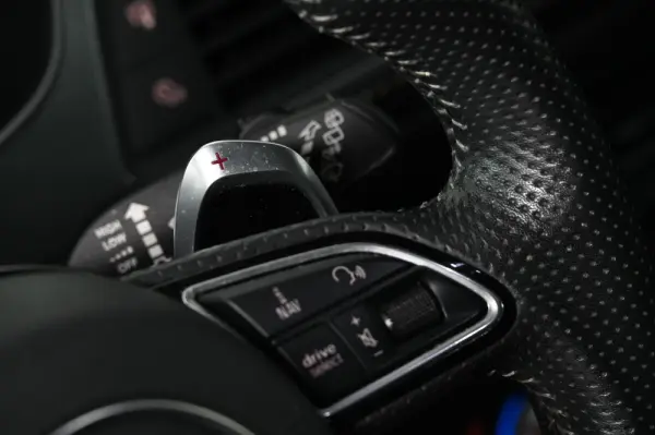 Audi RS6 Avant 4.0 TFSi Plus quattro Tiptronic 25