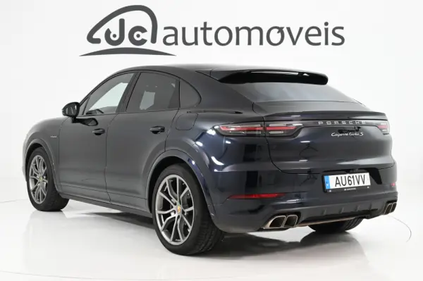 Porsche Cayenne Coupé Turbo S E-Hybrid 2