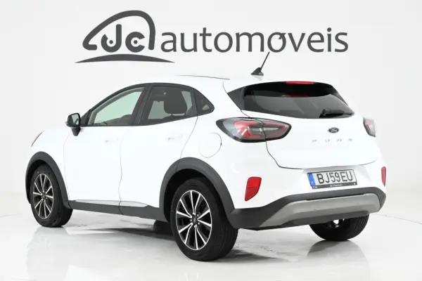 Ford Puma 1.0 EcoBoost MHEV Titanium 2