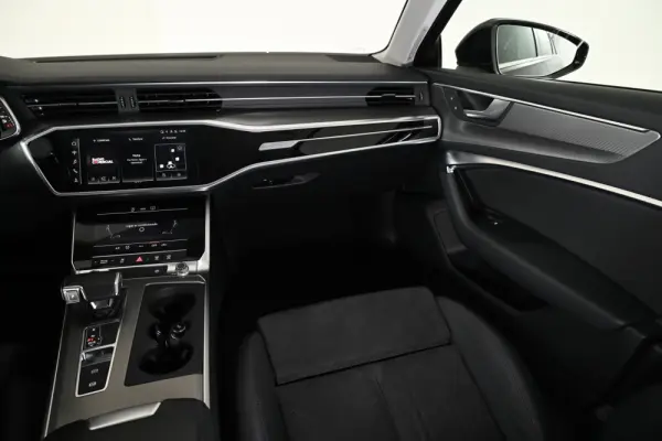 Audi A6 Avant 40 TDI Sport S tronic 15