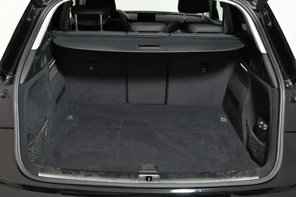Audi Q5 2.0 TDI Sport 9