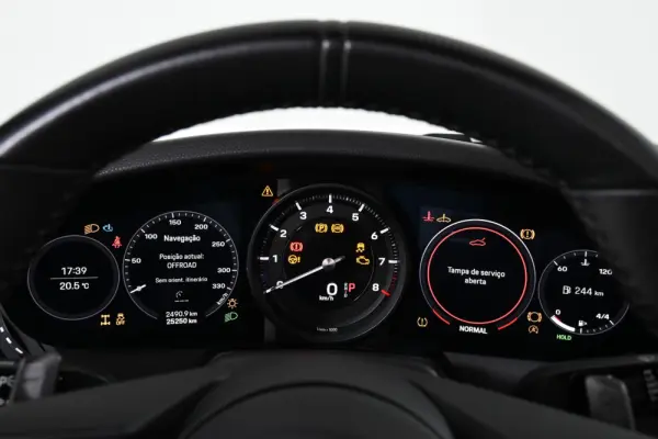 Porsche 911 (992) Carrera 4 PDK 17