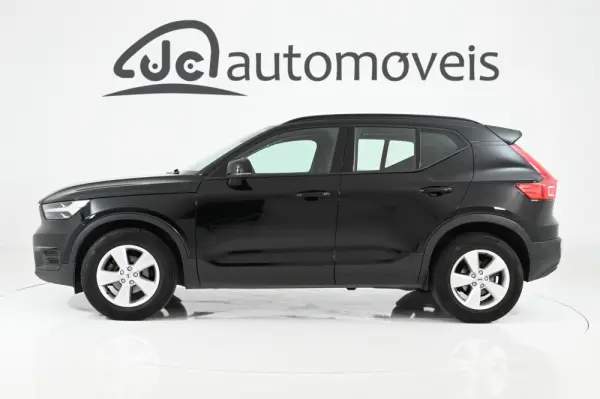 Volvo XC 40 1.5 T2 Momentum 7