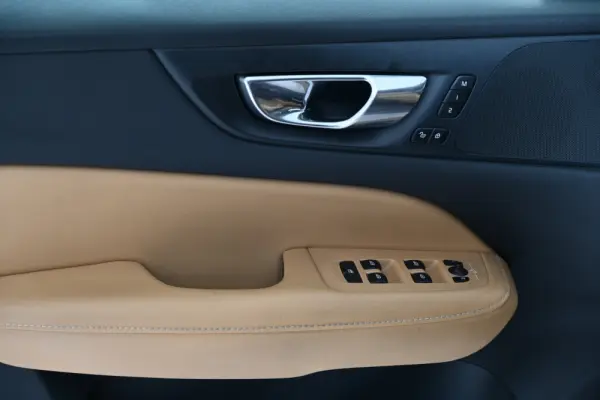 Volvo V60 2.0 T8 AWD TE Inscription 24