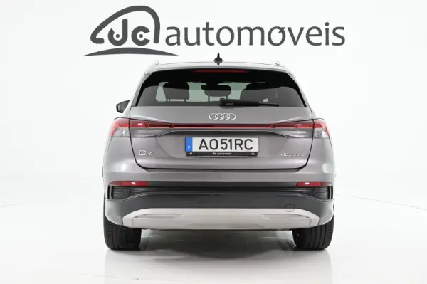 Audi Q4 e-tron 40 82 kWH 8