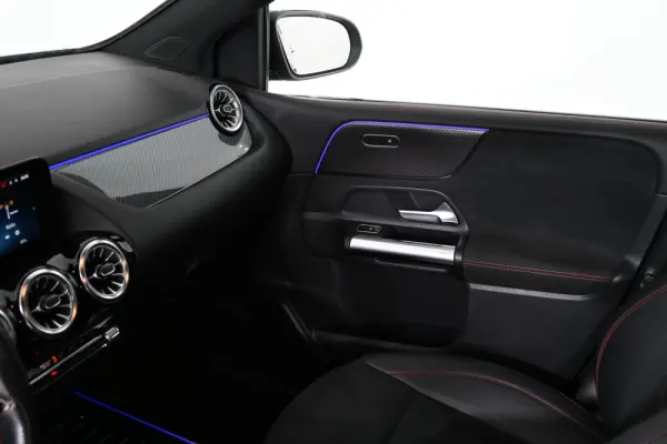 Mercedes-Benz B 200 AMG Line Aut. 20