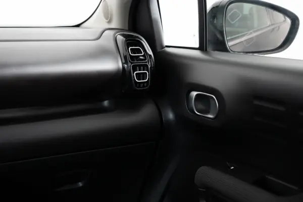 Citroen C3 Aircross Outro 28