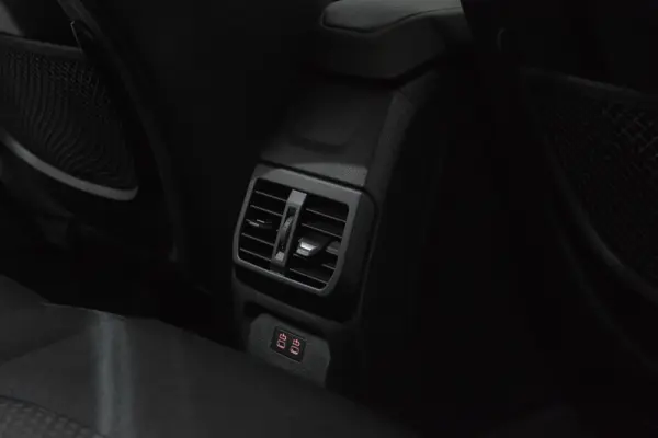 BMW 116 i Advantage 21