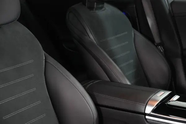 Mercedes-Benz C 300 d AMG Line 24
