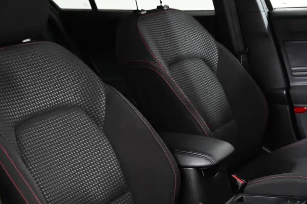Ford Focus 1.0 EcoBoost MHEV ST-Line Aut. 22