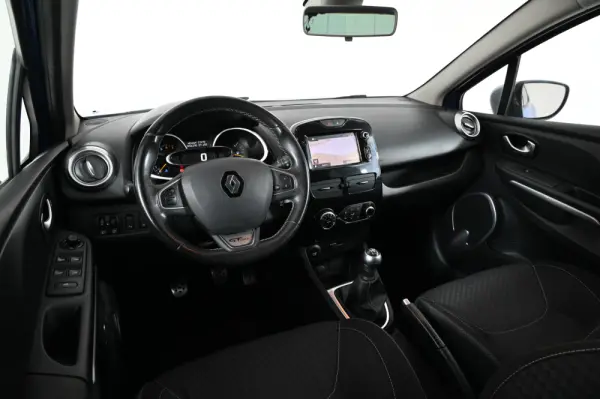 Renault Clio 0.9 TCE GT Line 32