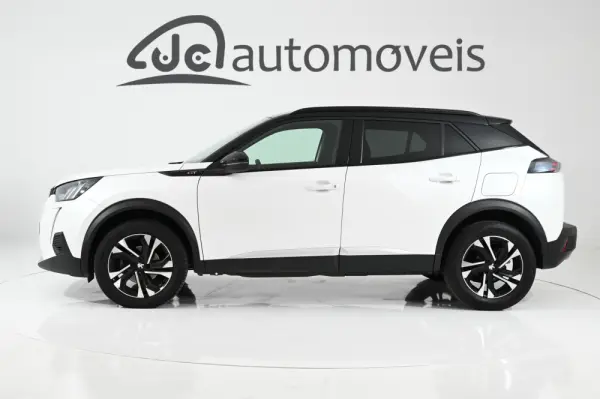 Peugeot 2008 1.2 PureTech GT EAT8 7