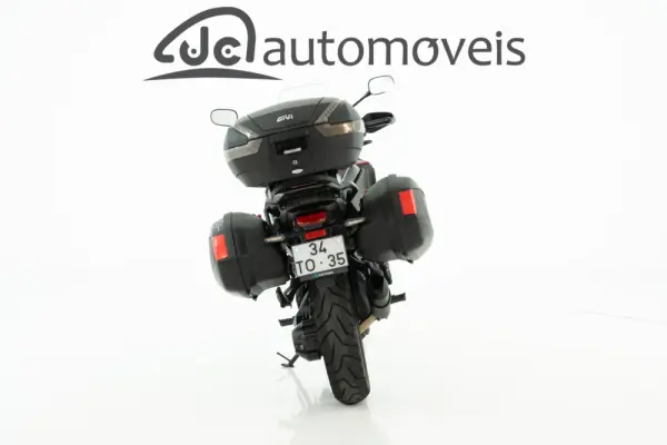 Honda VFR VX 1200 CrossTourer 7