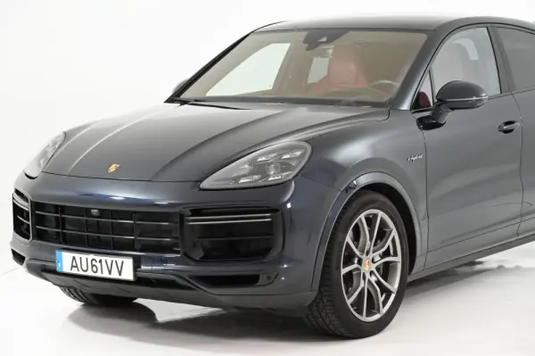 Porsche Cayenne Coupé Turbo S E-Hybrid 12