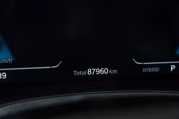 BMW 320 e Corporate Edition Auto 19