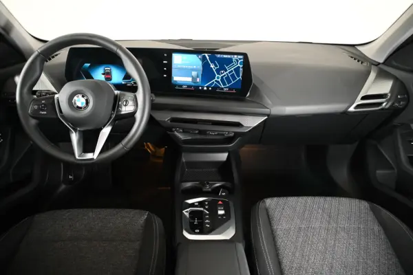 BMW 116 Standard 19