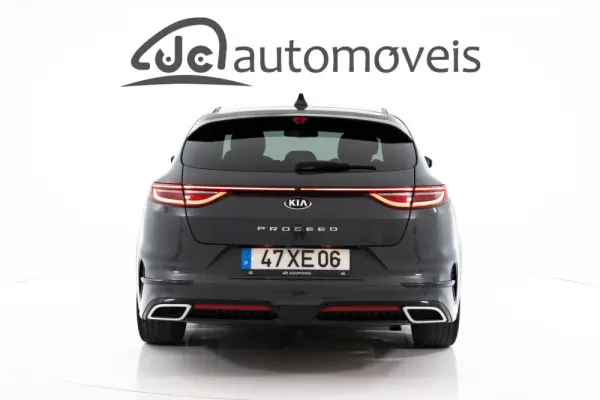 Kia ProCeed 1.6 CRDi GT Line 7DCT 8