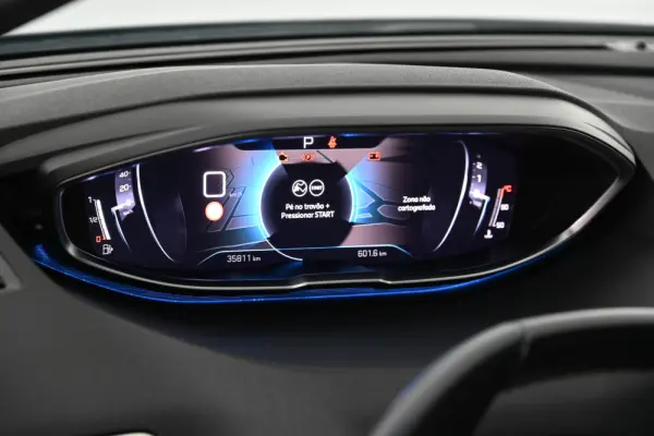 Peugeot 3008 1.2 PureTech Allure Pack EAT8 16