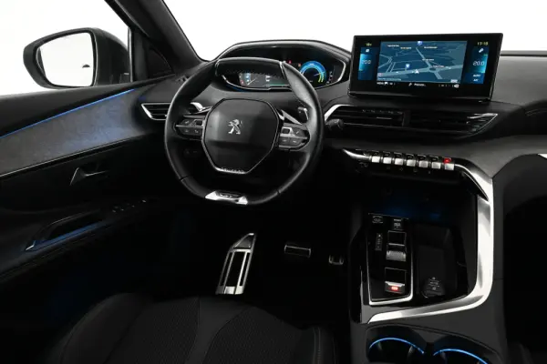 Peugeot 3008 1.6 Hybrid GT e-EAT8 11