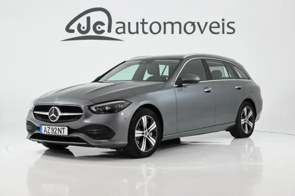 Mercedes-Benz C 300 e Avantgarde 27