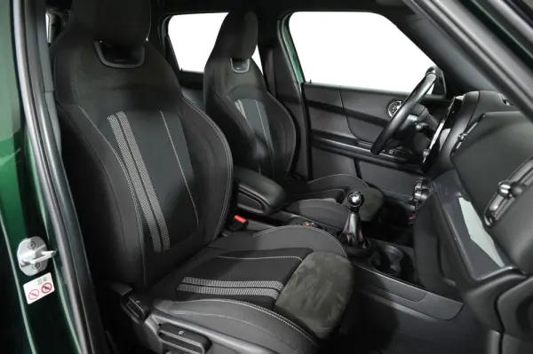 MINI Countryman Cooper D 4