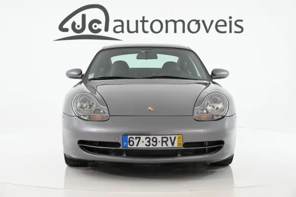 Porsche 911 (996) Carrera 4 Coupé 5