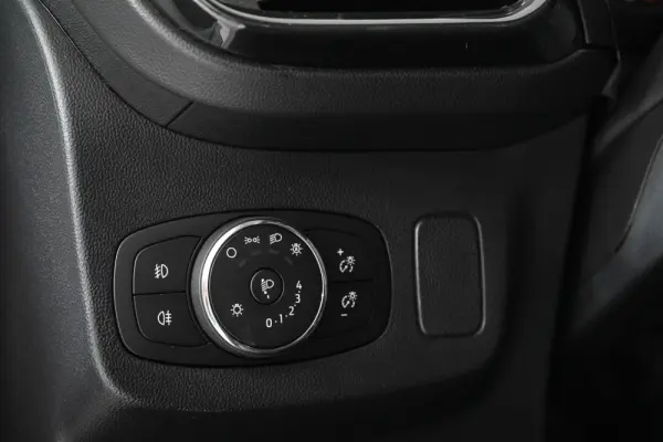 Ford Puma 1.0 EcoBoost MHEV Titanium 28