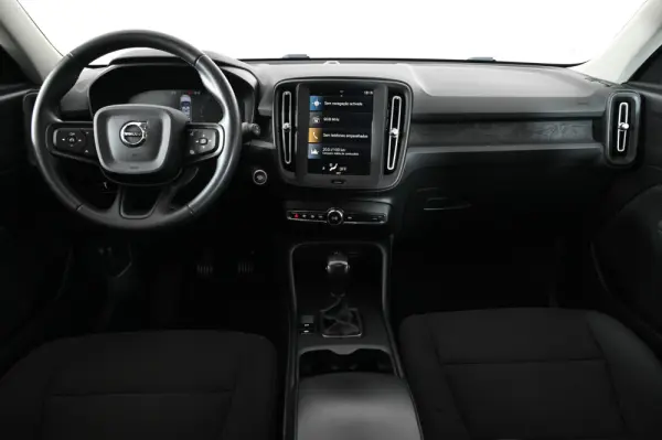 Volvo XC 40 1.5 T2 Momentum 3