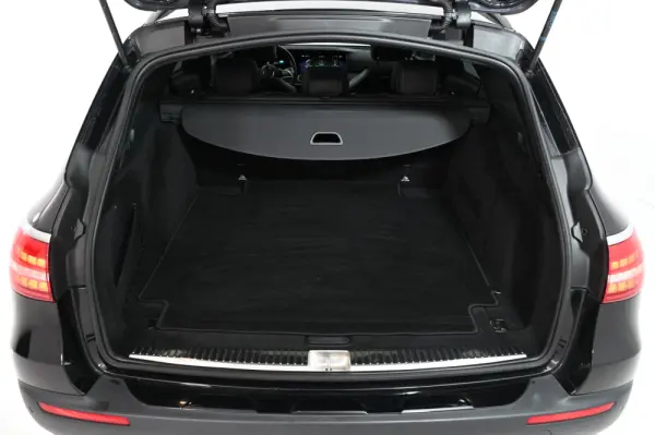 Mercedes-Benz E 220 d 4-Matic All Terrain Avantgarde 9